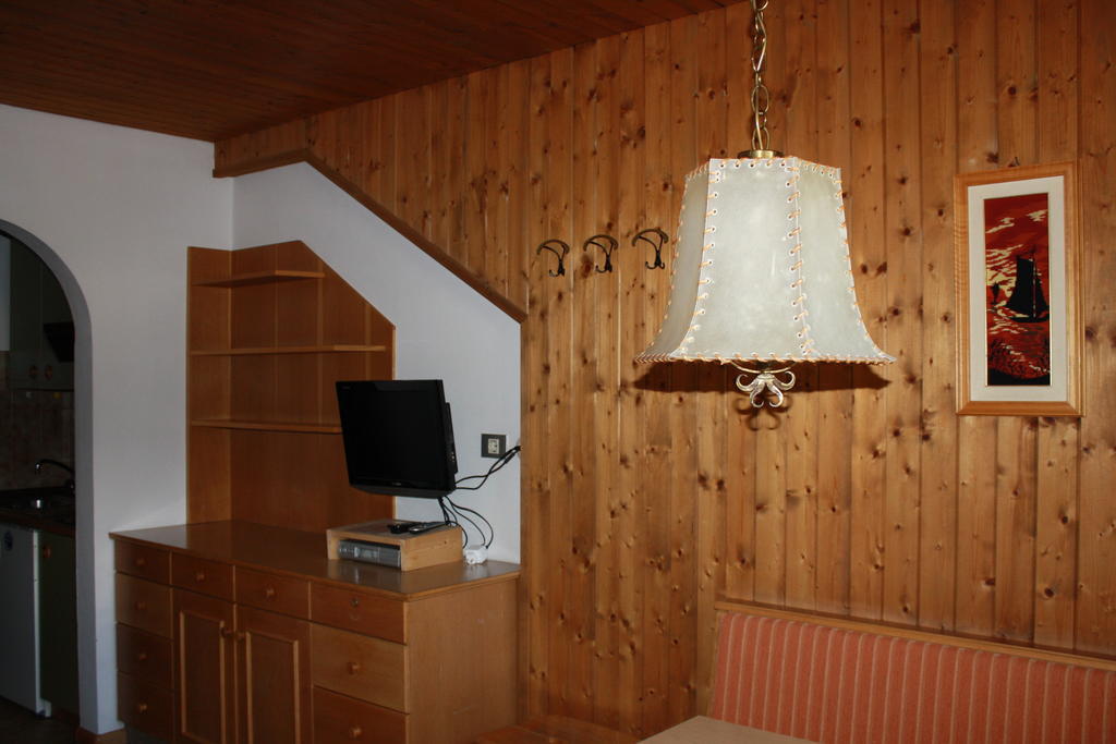 Garni Bergsteiger Hotel Sexten Room photo